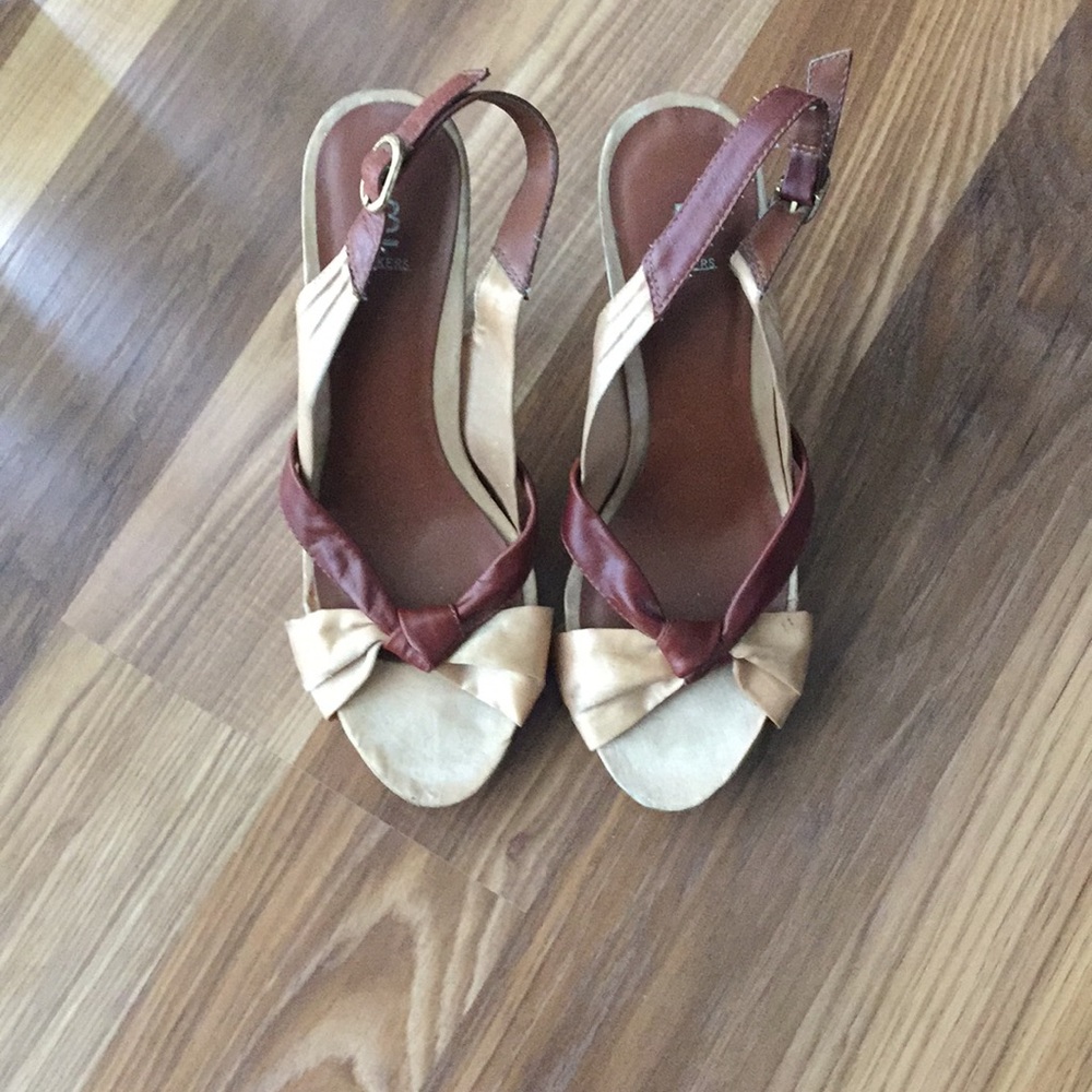 Bakers heeled shoe